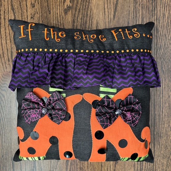 Halloween Accent Pillow - Witch Print - Picture 1 of 2